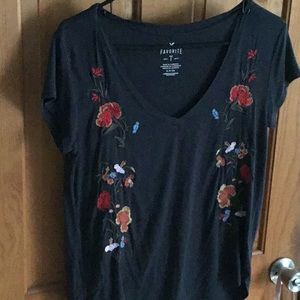 Like new AE short sleeve tee